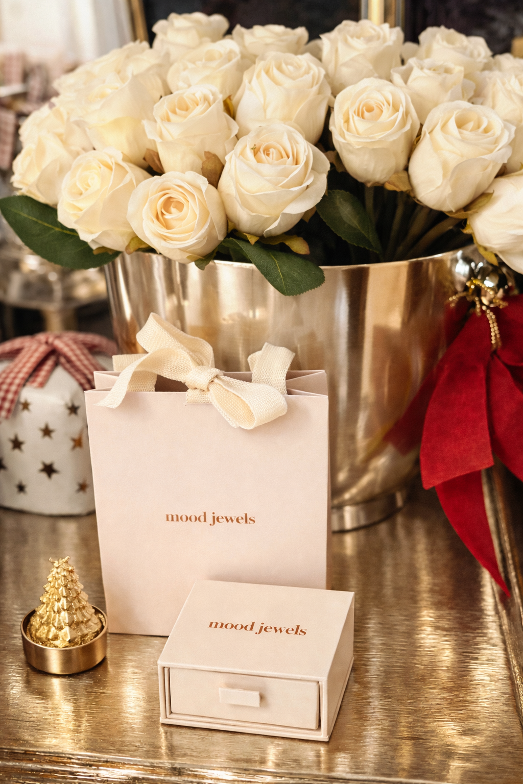 Kolczyk koło z zawieszką serce