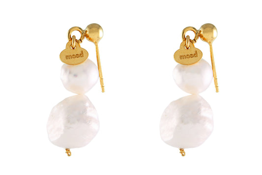 Pearls earrings