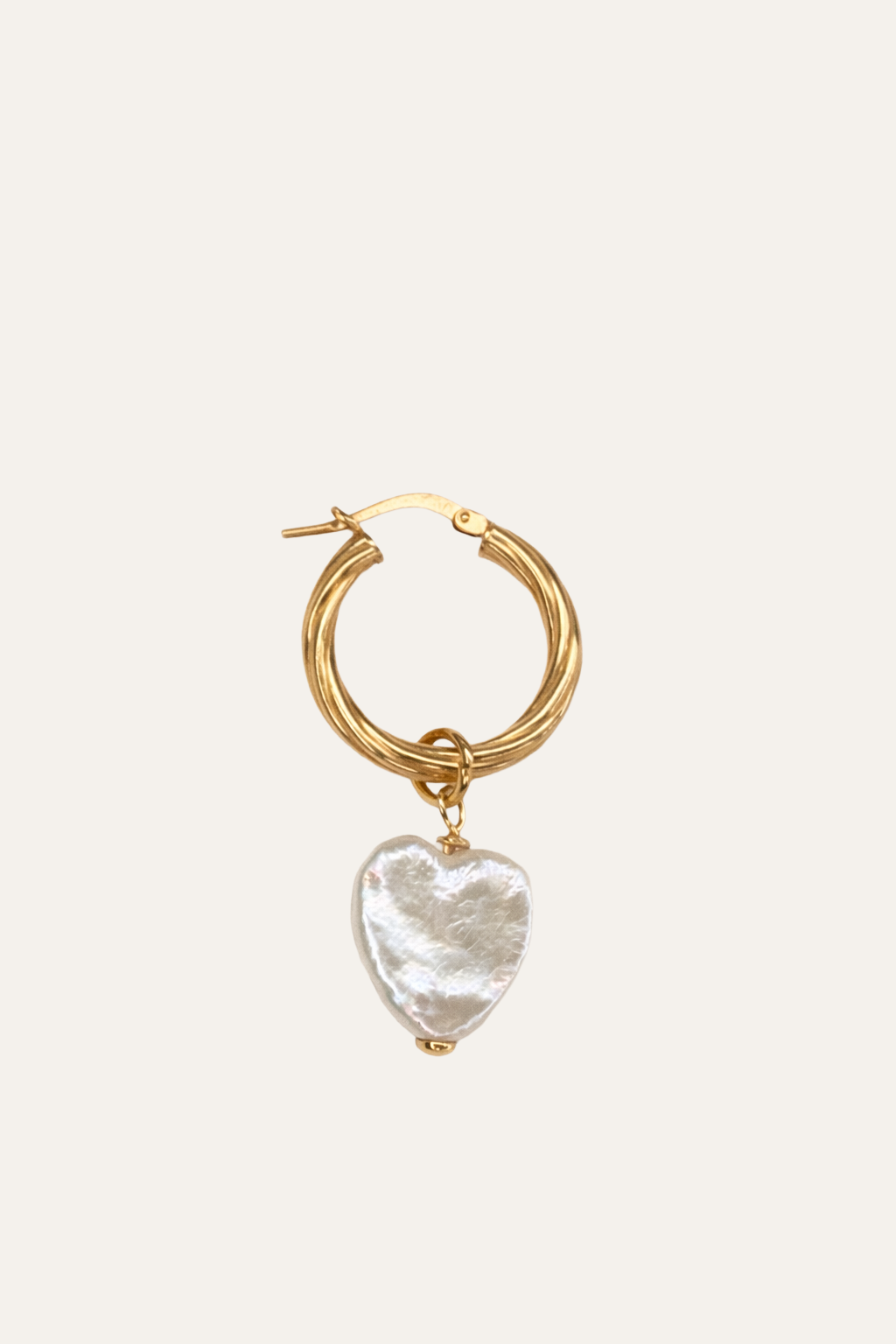 Kolczyk koło z zawieszka perła serce