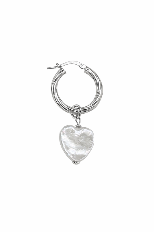 Kolczyk koło z zawieszką serce